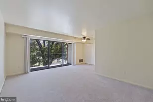 7608 Savannah St, Falls Church, VA 22043 - Photo 3