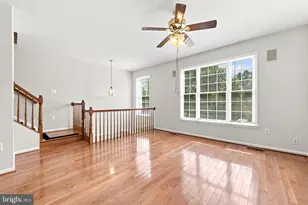 6147 Early Autumn Dr, Centreville, VA 20120 - Photo 11