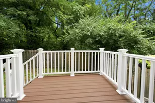 3071 White Birch Ct, Fairfax, VA 22031 - Photo 5