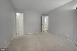 5901 Mt Eagle Dr, Alexandria, VA 22303 - Photo 39