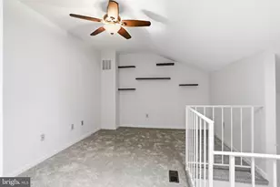 10208 Ashbrooke Ct, Oakton, VA 22124 - Photo 11