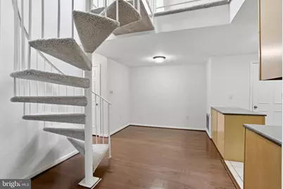 10208 Ashbrooke Court #19, Oakton, VA 22124 - Photo 9