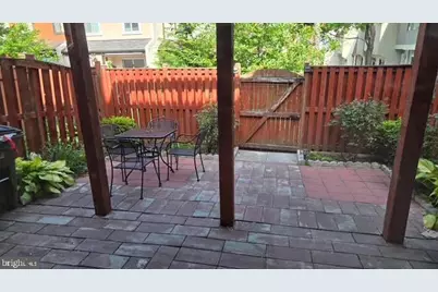 1421 Bluemont Court, Herndon, VA 20170 - Photo 9