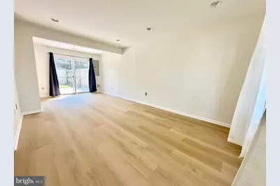 13767 Marsden Court, Chantilly, VA 20151 - Photo 5