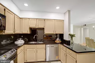 3109 Patrick Henry Dr, Falls Church, VA 22044 - Photo 13