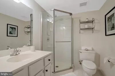 3109 Patrick Henry Drive #627, Falls Church, VA 22044 - Photo 19