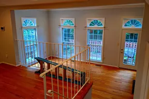 8069 Powderbrook Ln, Springfield, VA 22153 - Photo 21