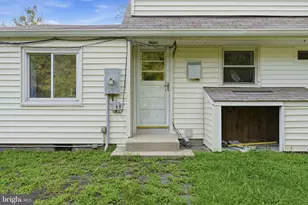 6711 Swarthmore Dr, Alexandria, VA 22307 - Photo 43