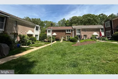 3738 Persimmon Circle, Fairfax, VA 22031 - Photo 3