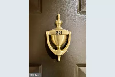 1645 International #221, West McLean, VA 22102 - Photo 17