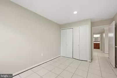 2017 Wethersfield Court, Reston, VA 20191 - Photo 39