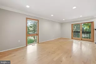 2017 Wethersfield Ct, Reston, VA 20191 - Photo 13