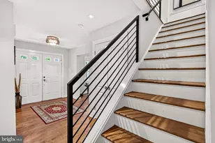 11033 Clara Barton Dr, Fairfax Station, VA 22039 - Photo 29