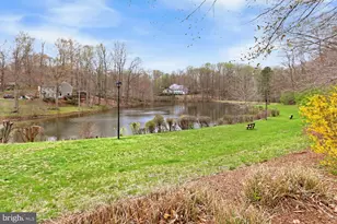 11033 Clara Barton Dr, Fairfax Station, VA 22039 - Photo 75