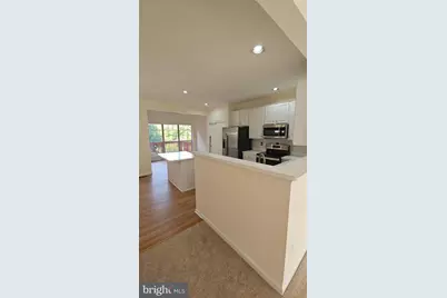 6852 Drifton Court, Centreville, VA 20121 - Photo 11