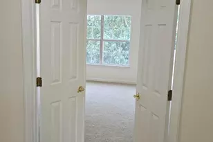 6852 Drifton Ct, Centreville, VA 20121 - Photo 15