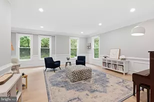 10301 Forest Maple Rd, Vienna, VA 22182 - Photo 19