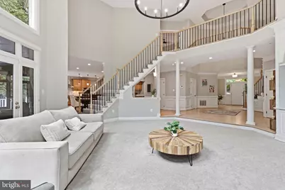 10301 Forest Maple Road, Vienna, VA 22182 - Photo 13