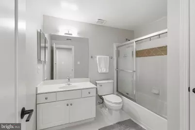 10301 Forest Maple Road, Vienna, VA 22182 - Photo 57