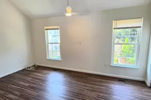 6008 Raina Dr, Centreville, VA 20120 - Photo 15