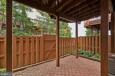 2525 James Madison Circle, Herndon, VA 20171 - Photo 31
