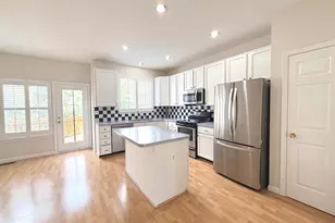 2525 James Madison Cir, Herndon, VA 20171 - Photo 7