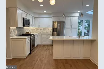 5859 Westwater Court, Centreville, VA 20121 - Photo 3