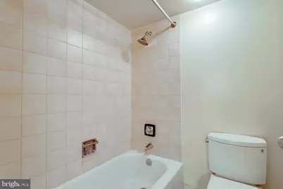 1808 Old Meadow Road #404, McLean, VA 22102 - Photo 15