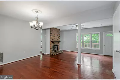 4749 Gainsborough Drive, Fairfax, VA 22032 - Photo 9