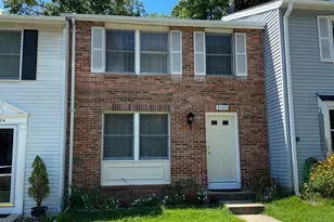 8122 Parkdale Ct, Springfield, VA 22153 - Photo 1