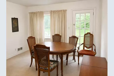 3913 Rose Lane, Annandale, VA 22003 - Photo 3