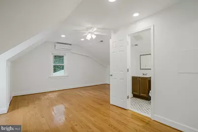 7318 Poplar Court, Falls Church, VA 22042 - Photo 23