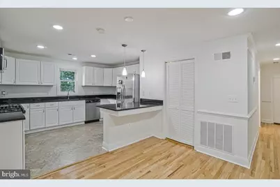 7318 Poplar Court, Falls Church, VA 22042 - Photo 11