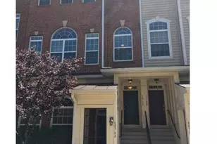 6076 Wicker Ln, Centreville, VA 20121 - Photo 1