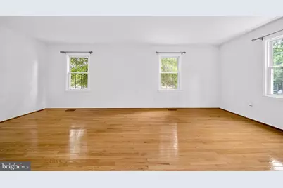 5436 Donnelly Court, Springfield, VA 22151 - Photo 7
