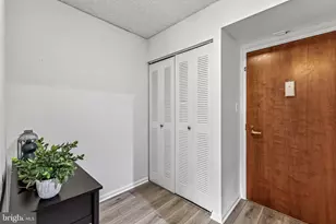 3800 Powell Ln, Falls Church, VA 22041 - Photo 7