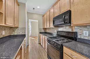 5902 Ians Way, Alexandria, VA 22315 - Photo 11