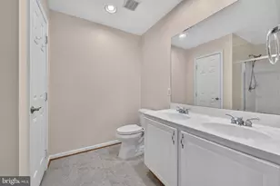 5902 Ians Way, Alexandria, VA 22315 - Photo 19