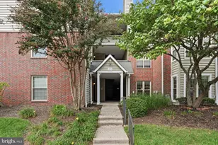 12158 Penderview Ln, Fairfax, VA 22033 - Photo 1