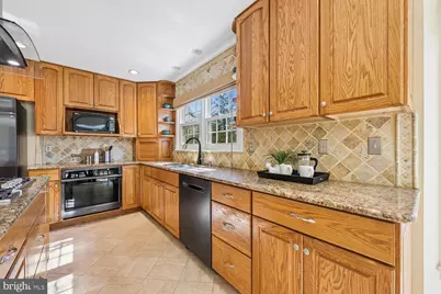 13511 Fallen Oak Court, Chantilly, VA 20151 - Photo 23
