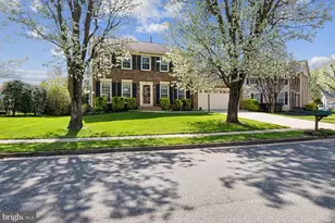 13511 Fallen Oak Ct, Chantilly, VA 20151 - Photo 3
