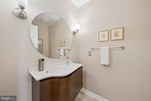 13511 Fallen Oak Ct, Chantilly, VA 20151 - Photo 33