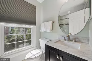 13511 Fallen Oak Ct, Chantilly, VA 20151 - Photo 39