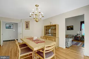 7520 Walnut Hill Ln, Falls Church, VA 22042 - Photo 21