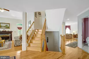 7520 Walnut Hill Ln, Falls Church, VA 22042 - Photo 27