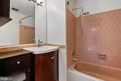 1005 Tapawingo Road SW, Vienna, VA 22180 - Photo 27