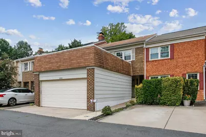 1005 Tapawingo Road SW, Vienna, VA 22180 - Photo 1