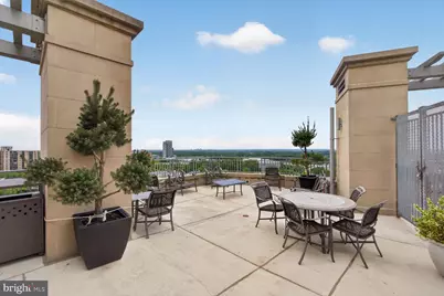 8220 Crestwood Heights Drive #719, McLean, VA 22102 - Photo 11