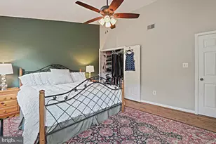9830 Faust Dr, Vienna, VA 22182 - Photo 39