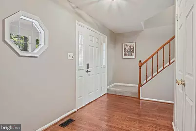 9830 Faust Drive, Vienna, VA 22182 - Photo 7